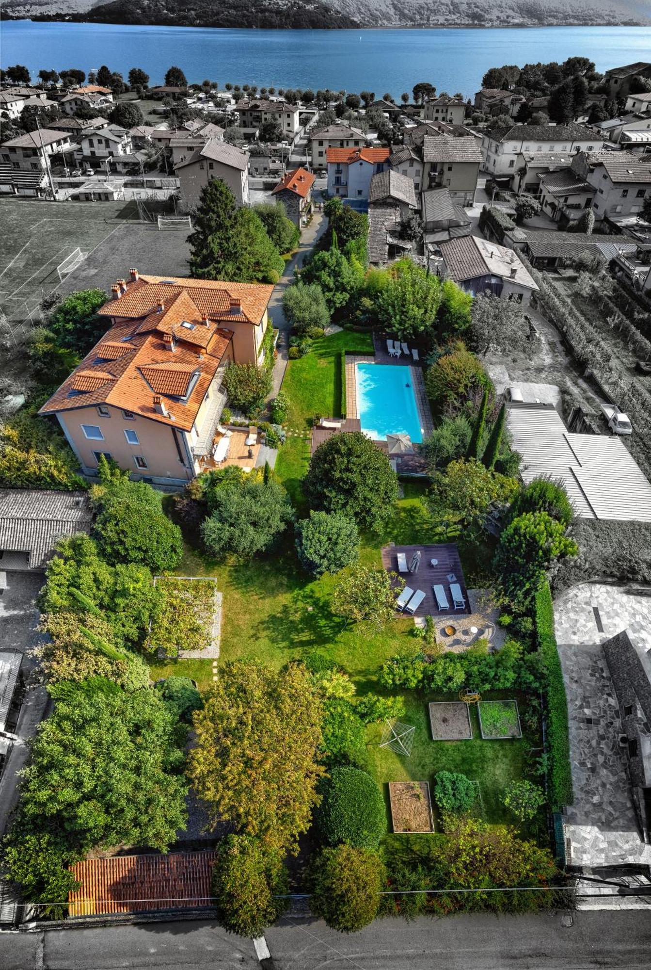 Vittoria Residence Dongo Kültér fotó